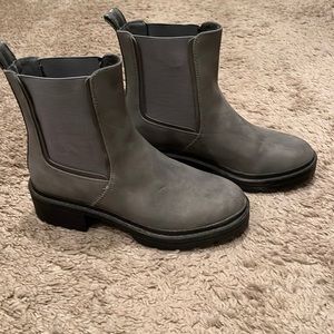Women's gently used 3/4 gray slide on boots